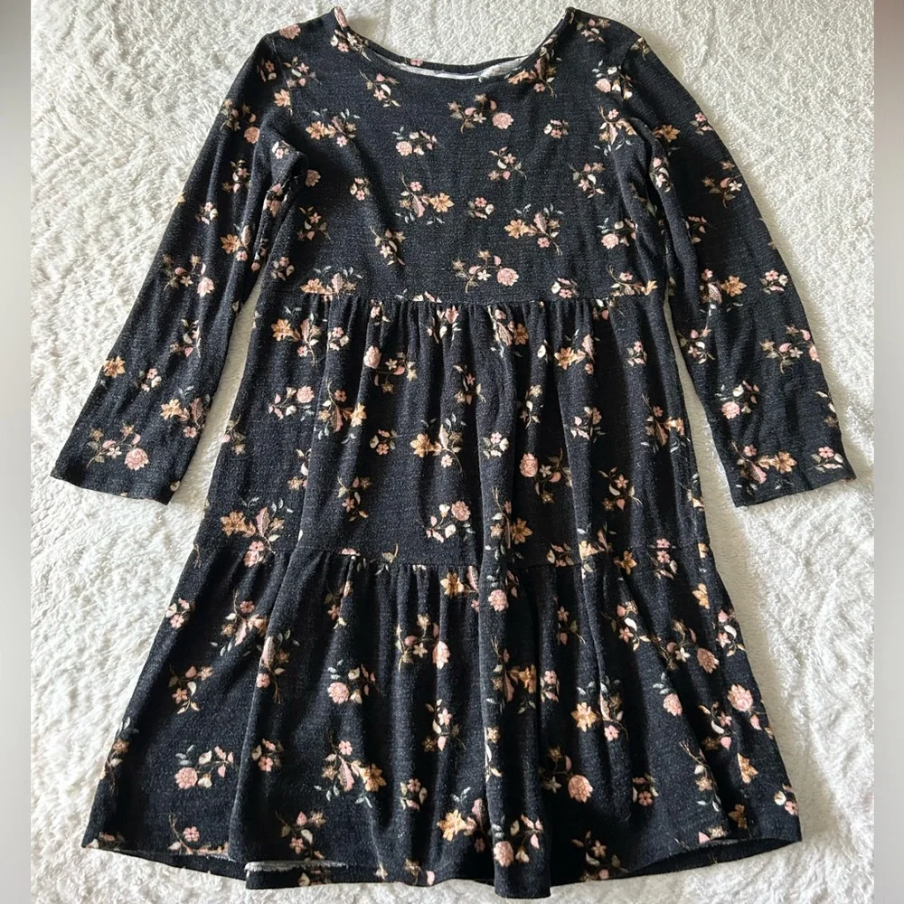 Girl’s fall dress size XXL 18